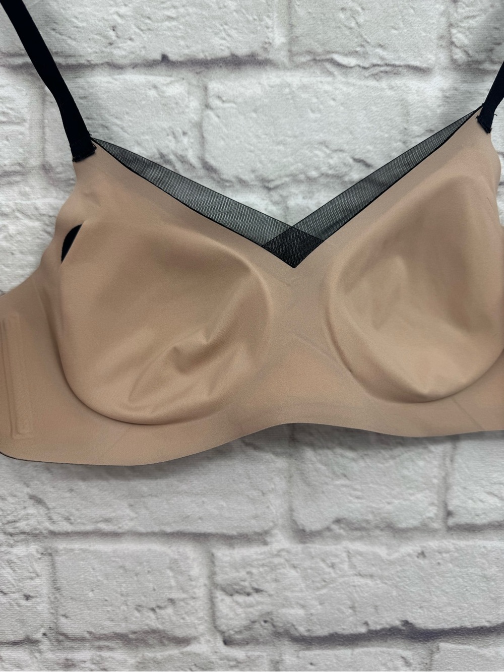 Honeylove Wireless Bra Size S Black Mesh Nude Supportive Shapewear - Picture 7 of 8